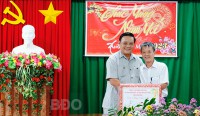Phó Bí thư Thường trực Tỉnh ủy Lê Kim Toàn thăm, chúc tết tại BVĐK khu vực Bồng Sơn